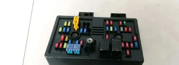 Chevrolet Captiva Fuse box set