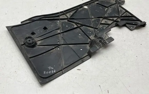 Peugeot 5008 II Rear underbody cover/under tray 9820153180