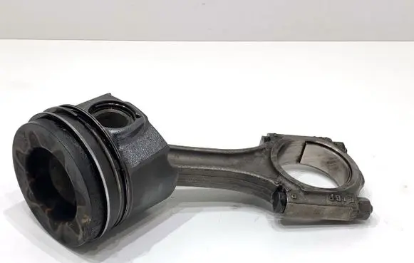 Toyota Proace Piston with connecting rod 9812818680
