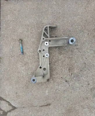 Volkswagen Touran I Front subframe 1K0199296E