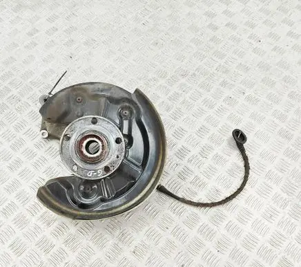 Audi Q3 8U Rear wheel hub 3C0505434G