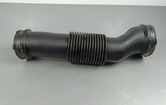 Jaguar F-Pace Air intake duct part GX739C623CA