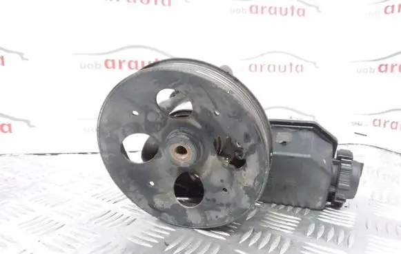 Opel Vectra B Power steering pump 90495960 7691900110