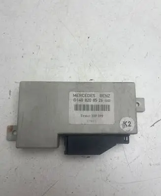 Mercedes-Benz S W140 Seat heating relay 1408208526