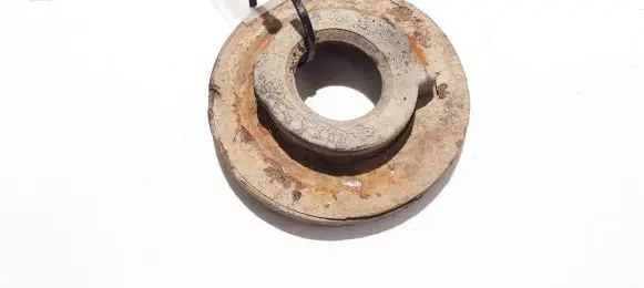 Skoda Octavia Mk2 (1Z) Front coil spring rubber mount 