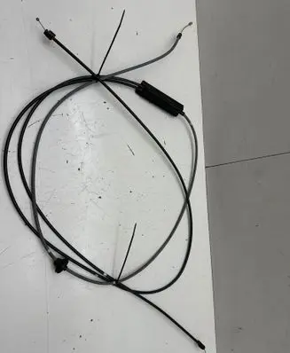 Volvo XC60 Engine bonnet/hood lock release cable 31479594 31688727