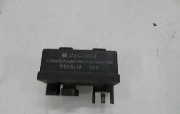 Volvo S40, V40 Glow plug pre-heat relay 7700107794