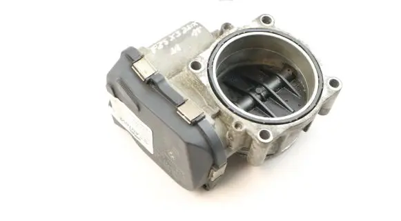 BMW X3 F25 Throttle valve 7556118 A2C53356722