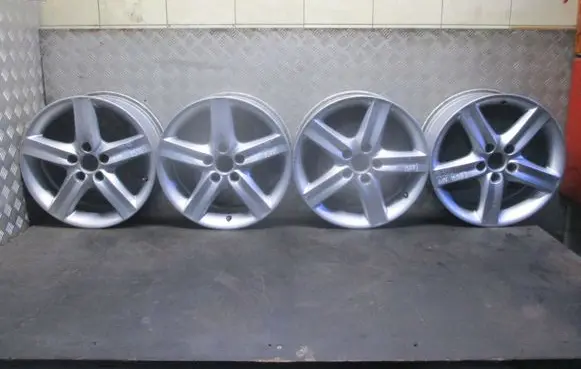 Honda Accord R17 alloy rim 