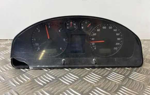 Volkswagen Transporter - Caravelle T5 Speedometer (instrument cluster) 7H0920861E