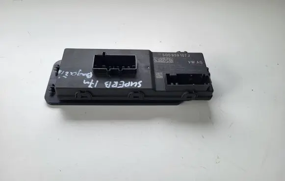 Skoda Superb B8 (3V) Other engine bay part