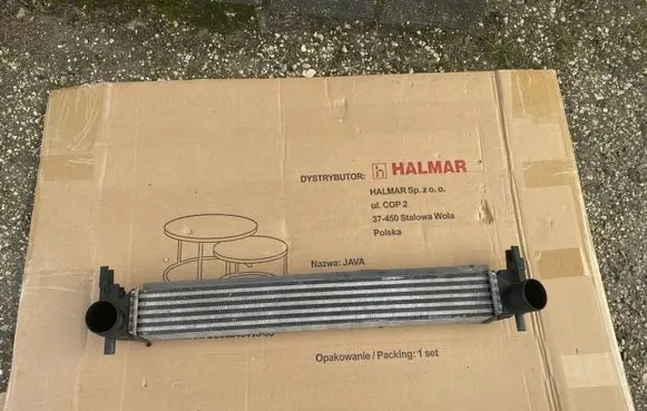 Skoda Fabia Mk2 (5J) Intercooler radiator 6R0145805