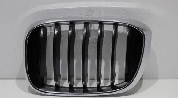 BMW X3 G01 Front grill 7440353