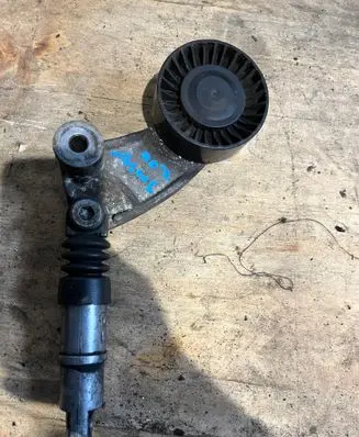 Subaru Impreza III Alternator belt tensioner F552724