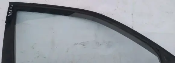 Mazda 626 Front door window glass four-door