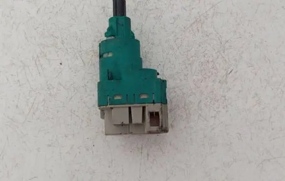 Audi Q7 4L Brake pedal sensor switch 7l6945511