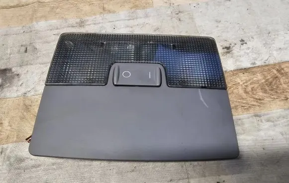Audi A6 S6 C5 4B Front seat light 4B0947105