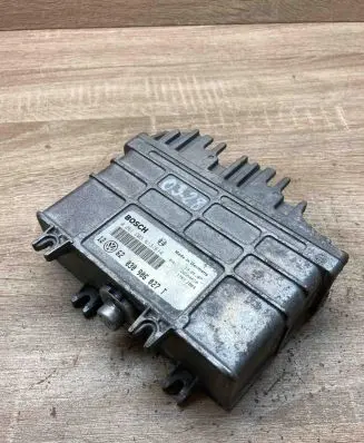 Volkswagen Golf III Engine control unit/module ECU 030906027T 0261203613 614