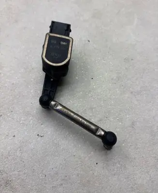 BMW X5 E70 Headlight/headlamp level sensor 6778814