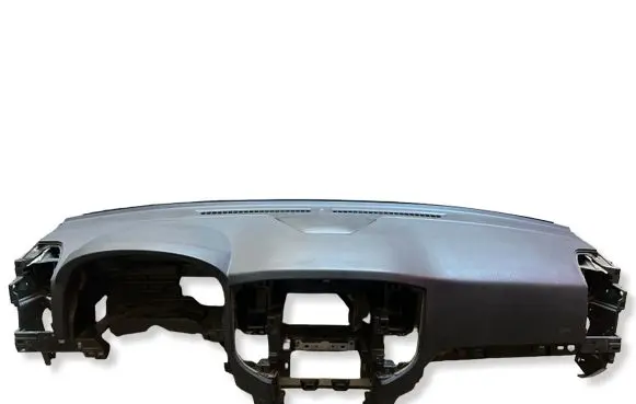 Mitsubishi Pajero Dashboard 
