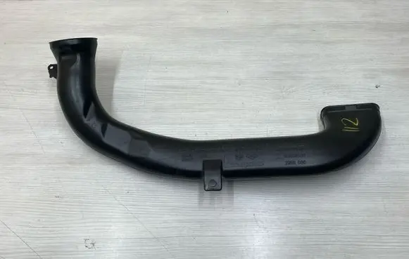 Renault Trafic III (X82) Air intake duct part 278709662R
