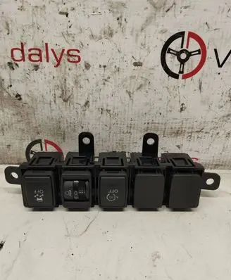 Nissan Pulsar A set of switches 689TU3ZP0A