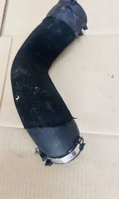 Audi Q5 SQ5 8R Intercooler hose/pipe 8K0145737R