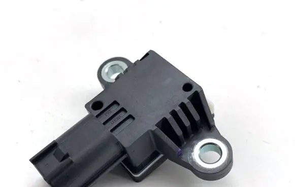 Jeep Grand Cherokee WL Airbag deployment crash/impact sensor 68370843AA