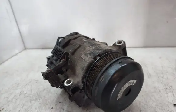 Mercedes-Benz C W204 Air conditioning (A/C) compressor (pump) 4472605981 A0032308511