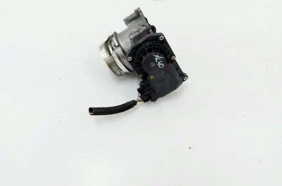 Volvo XC40 Throttle body valve 32202650