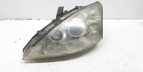 Ford Focus Headlight/headlamp