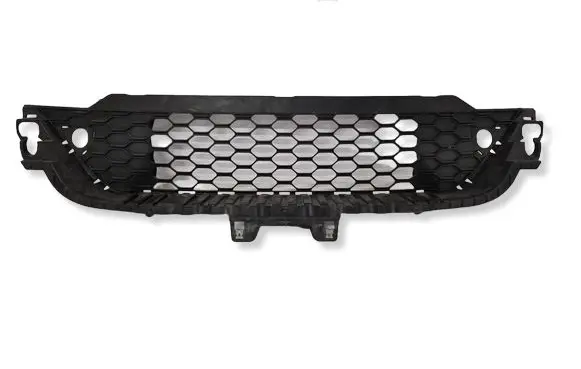 Iveco Daily 6th gen Front bumper lower grill 5801529764