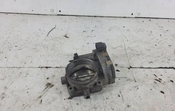 Mercedes-Benz S W220 Throttle valve A1121410125