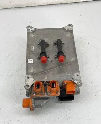 Volkswagen e-Golf Voltage converter inverter 5QE915682K 10111404 2150BL000CR