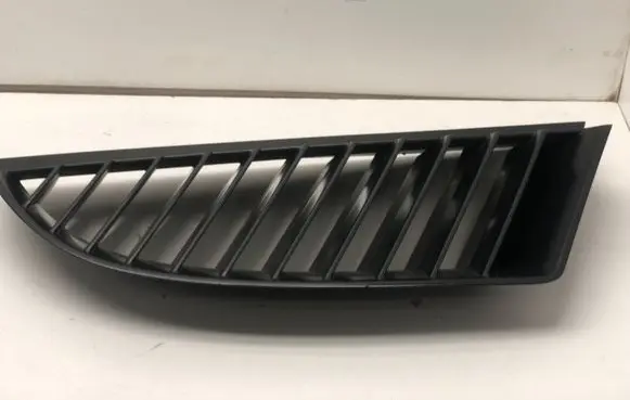 Mitsubishi Colt CZ3 Front bumper upper radiator grill MN127774