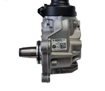BMW X5 G05 Fuel injection high pressure pump 0445010793 0445010792