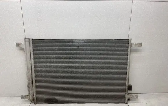 Volkswagen Golf VII A/C cooling radiator (condenser) 5Q0816411BG