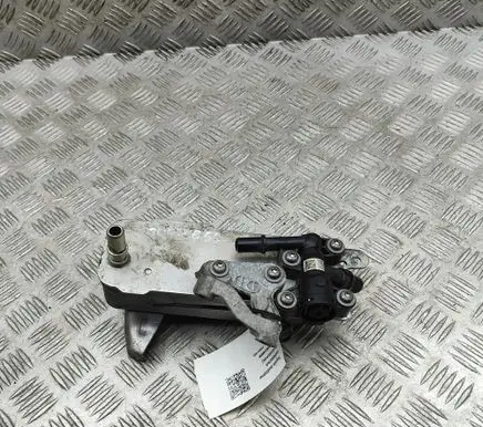 BMW 3 F30 F35 F31 Gearbox / Transmission oil cooler 8514515 70579756