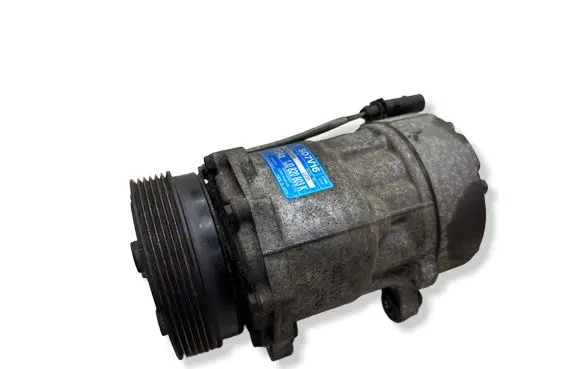 Volkswagen Golf IV Air conditioning (A/C) compressor (pump) 1J0820803K
