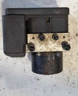 Peugeot 207 CC ABS Pump 10096011873 000404856E0 1WU8L25G95