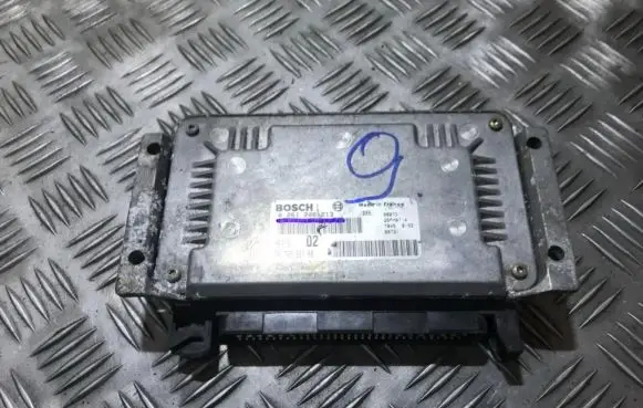 Peugeot 206 Engine control unit/module 0261206213 9632693780