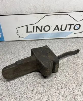 BMW 7 E38 Rear door check strap stopper 8160428