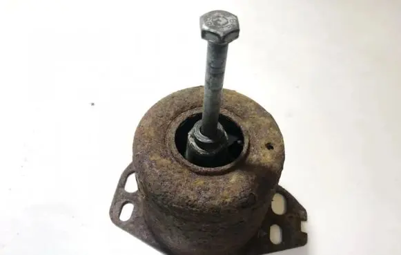 Alfa Romeo 156 Engine mount bracket cc1910jtd