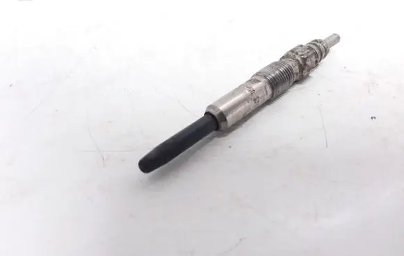 Audi A4 S4 B5 8D Glow plug 0250202022