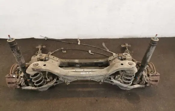 Toyota Auris E180 Rear axle beam 
