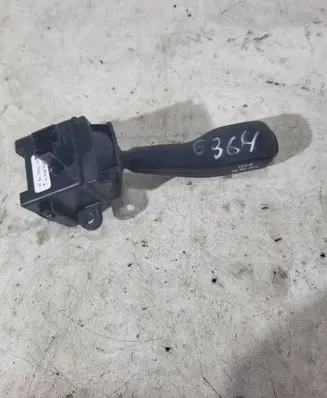 BMW X3 E83 Indicator stalk 8363668M 0110401025