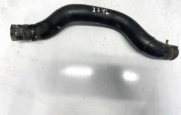Mazda CX-7 Engine coolant pipe/hose