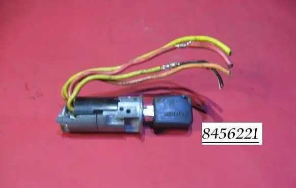 Renault Espace III Ignition lock 8456221