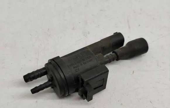 Mercedes-Benz S W220 Valve vacuum 0025401497 A0025401497