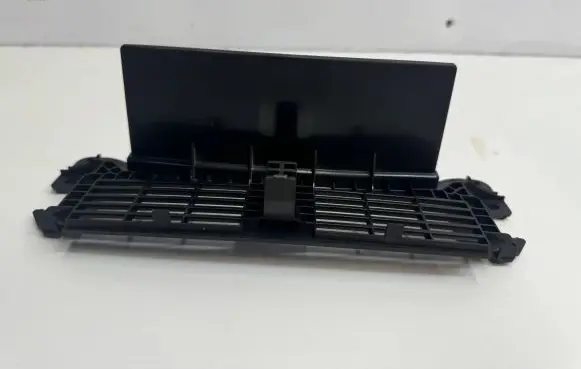 Maserati Levante Other center console (tunnel) element 105883910C